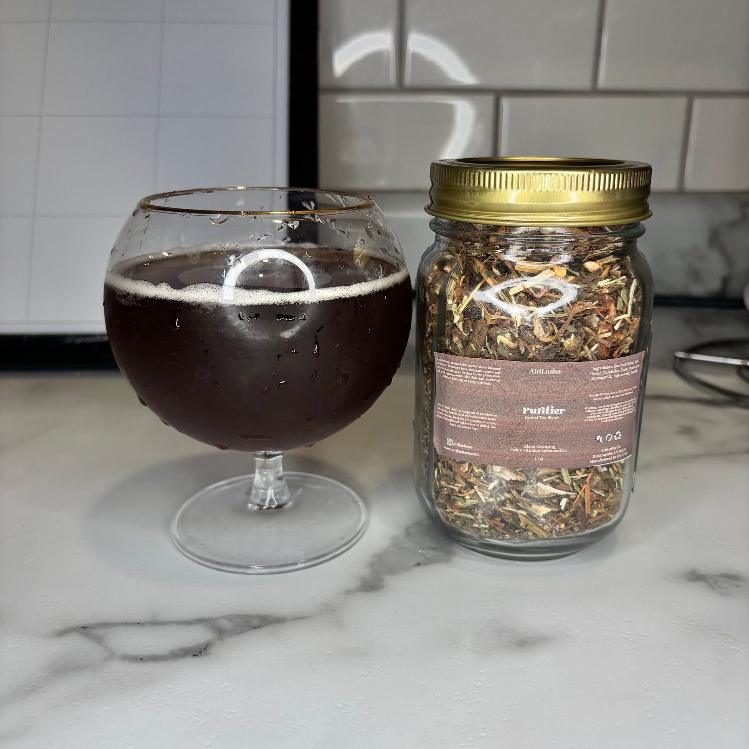 daily detox tea for bloating skin clarity and full body cleansing routine